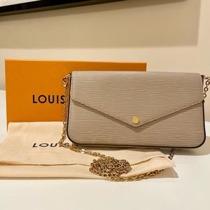 Louis Vuitton Epi Pochette Felicie Galet
